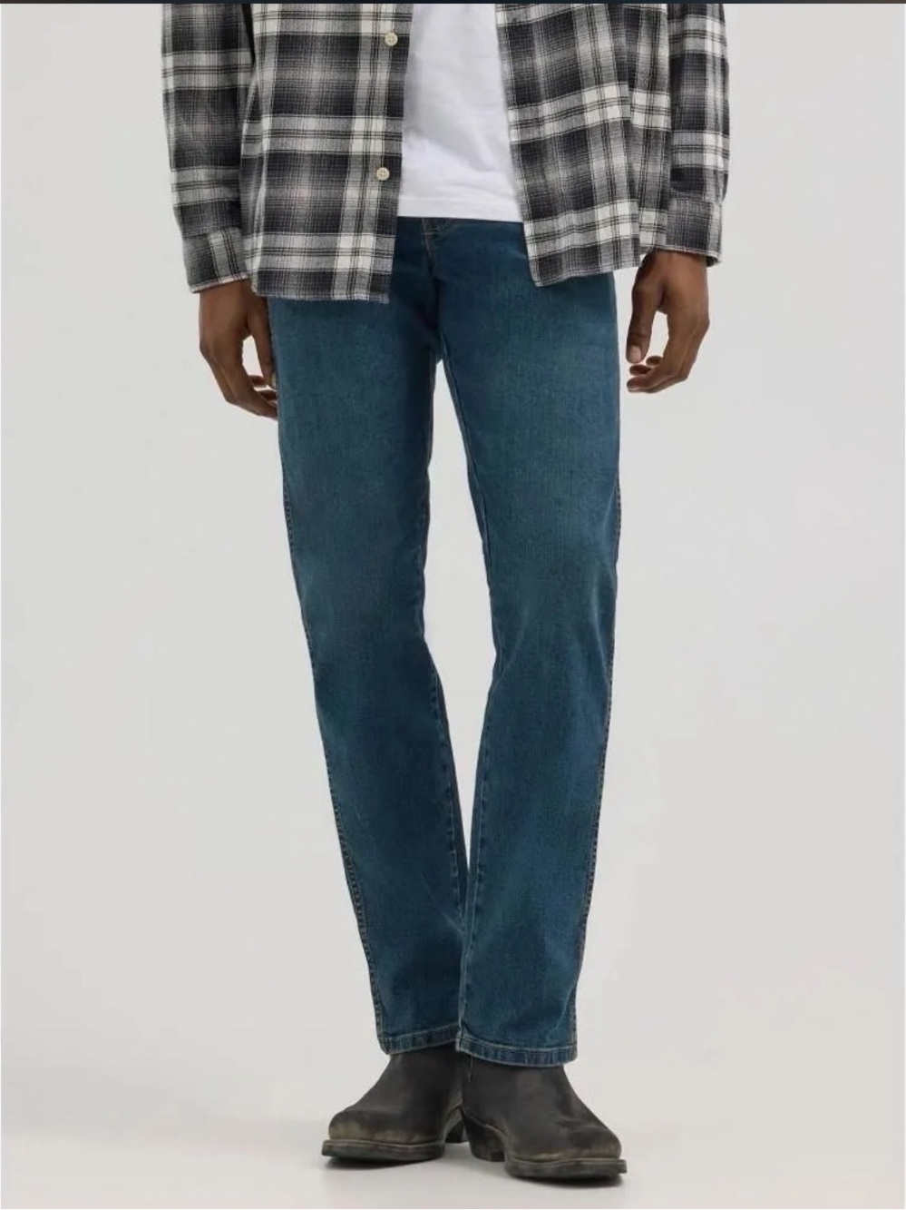 Wrangler Men's Relaxed Fit Straight Jeans - Dark Wash Size 40x30